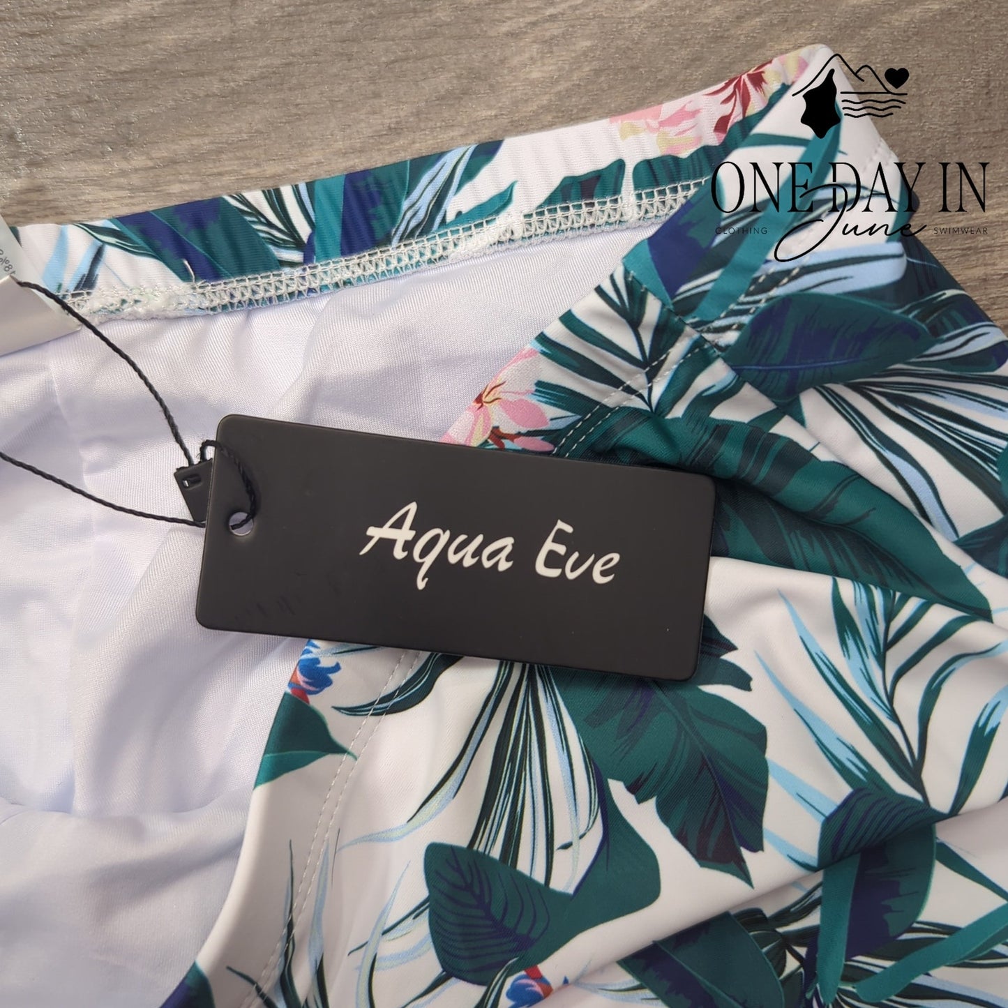 Aqua Eve Plus Size Boyshort Tankini Swimsuit Size 18W