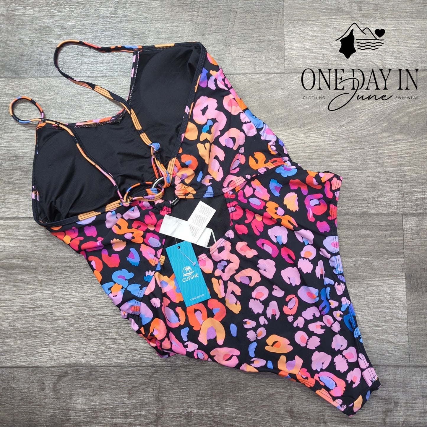 Cupshe Tummy Control One Piece Swimsuit Size M