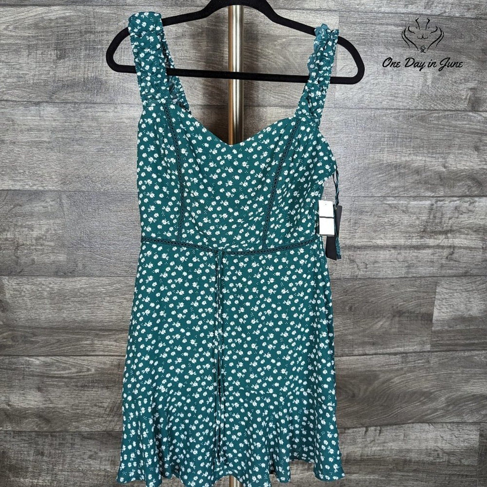 City Triangles Fit & Flare Lined Dress Size M – One Day In June