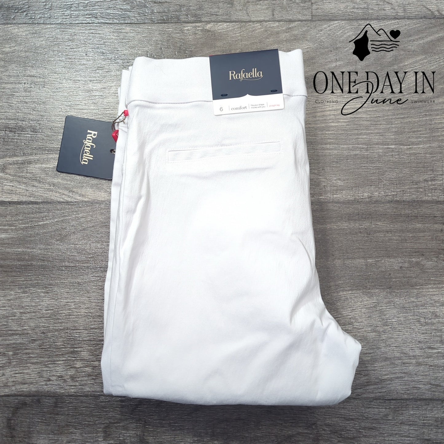 Rafaella Pull On Comfort Straight Leg Pants Size 6