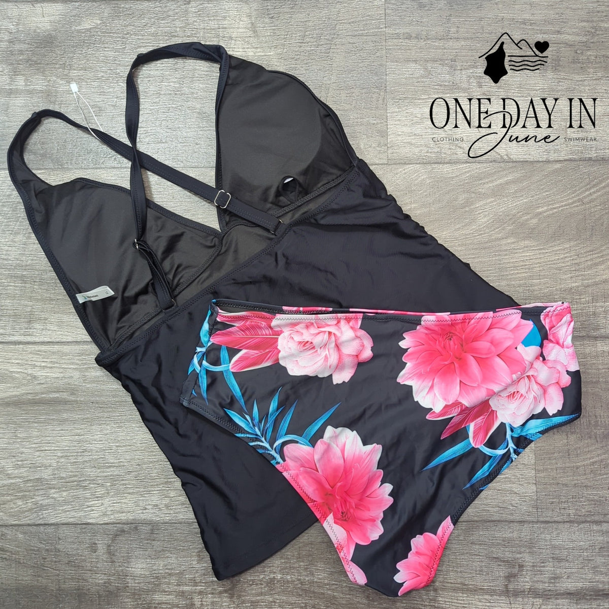 Beachsissi V Neck Tummy Control Tankini Swimsuit Black Floral NWT Size XL