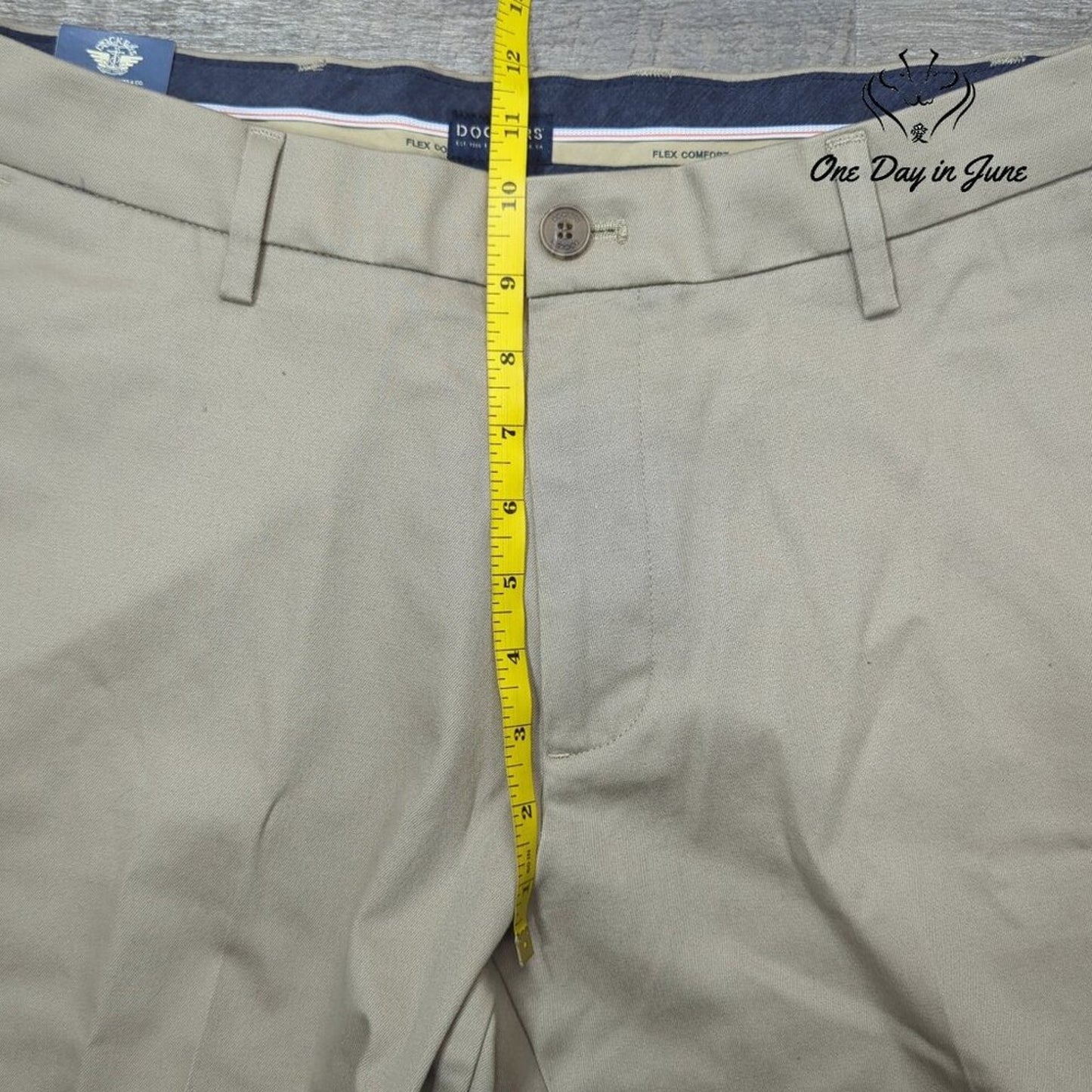 Dockers Comfort Waist Signature Straight Khaki Pants Size 32X34