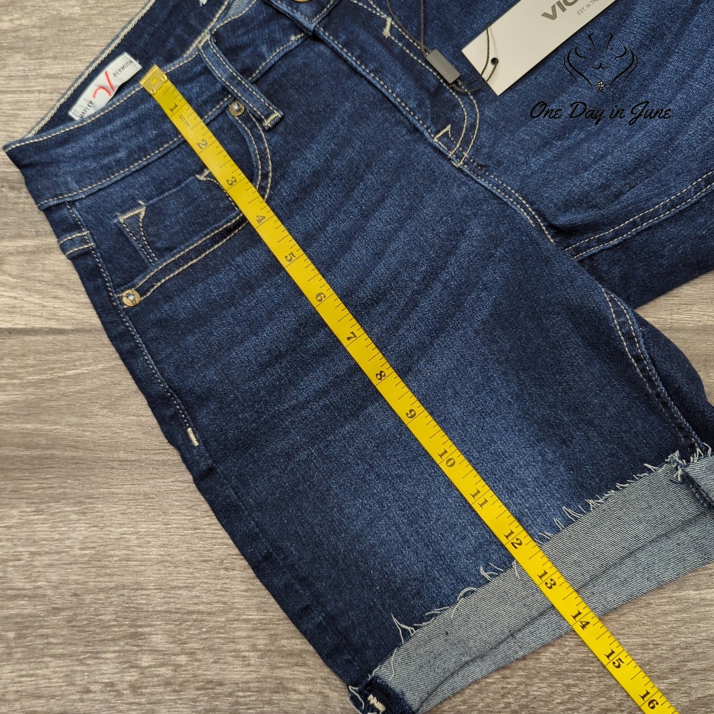 Vigoss Marley Bermuda Denim Shorts Size 24 (0)