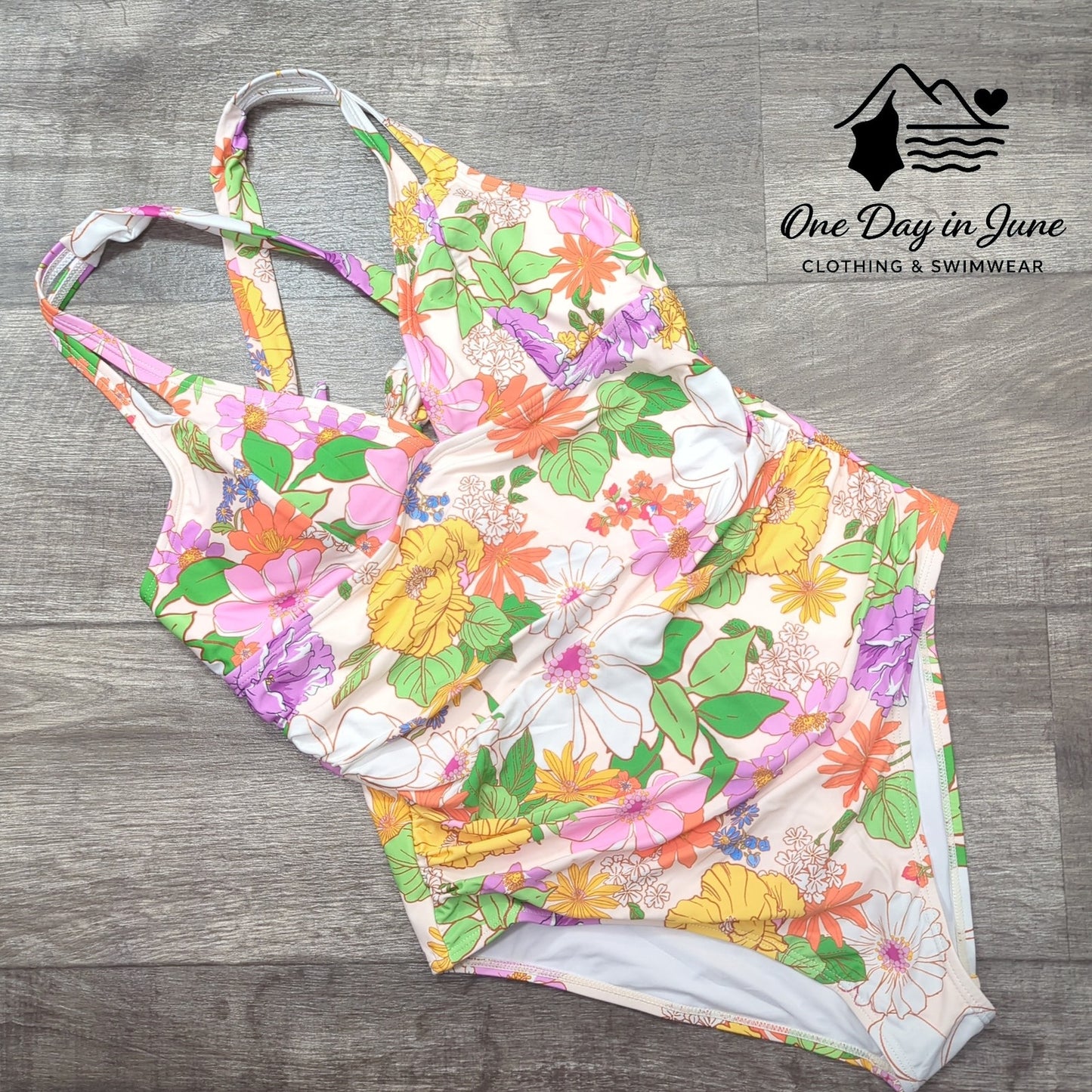 Cupshe Tie Back V Front Floral One Piece Swimsuit Size L