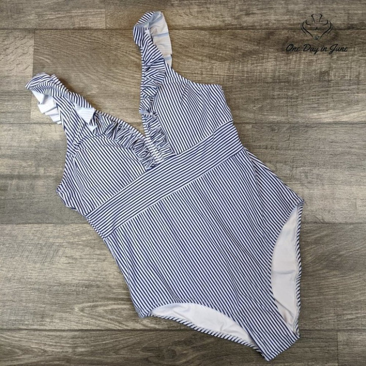 CPUTAN Deep V Stripe Monokini Size L