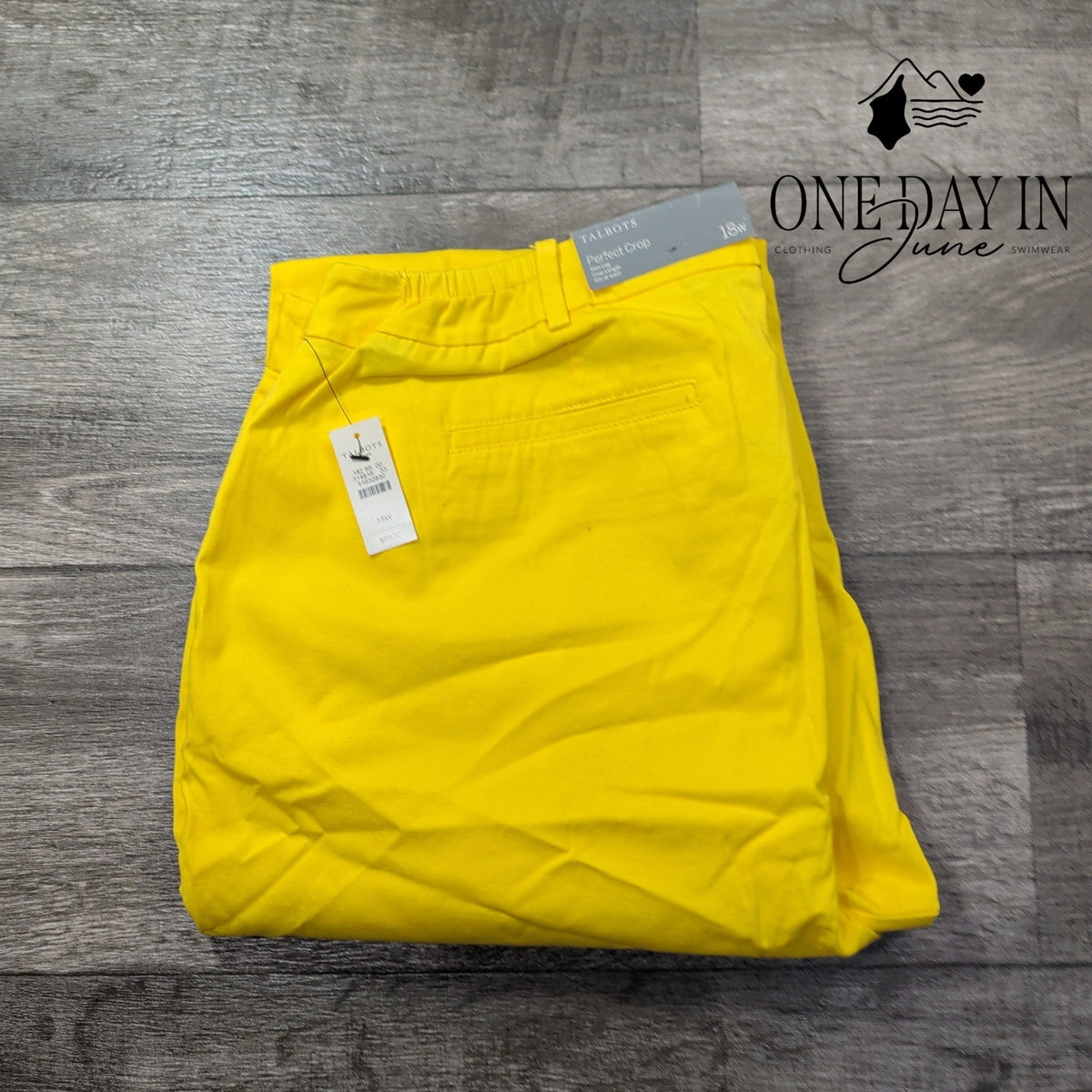 Talbots Plus Size Perfect Crop Slim Leg Pants Yellow NWT $89.50 Size 18W