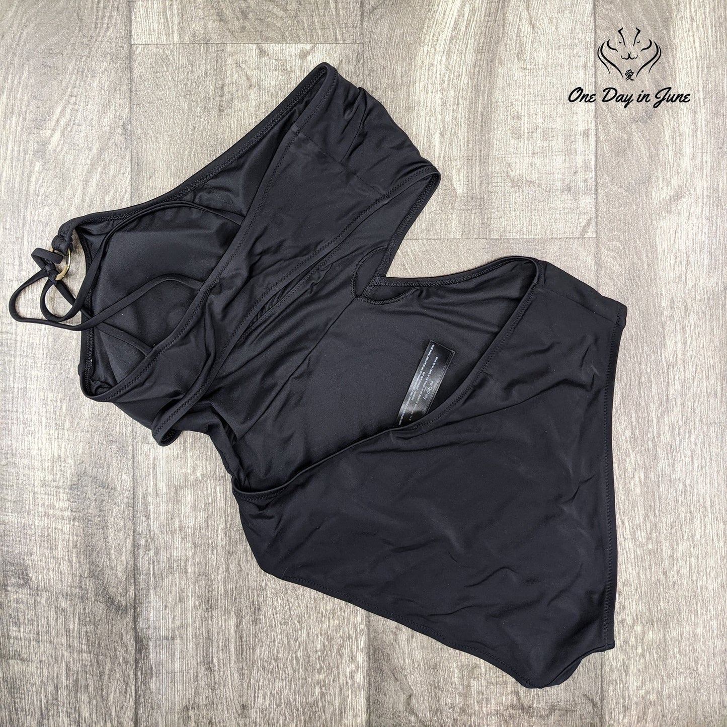 Iris & Lilly Cut Out One Shoulder High Leg Swimsuit Size M