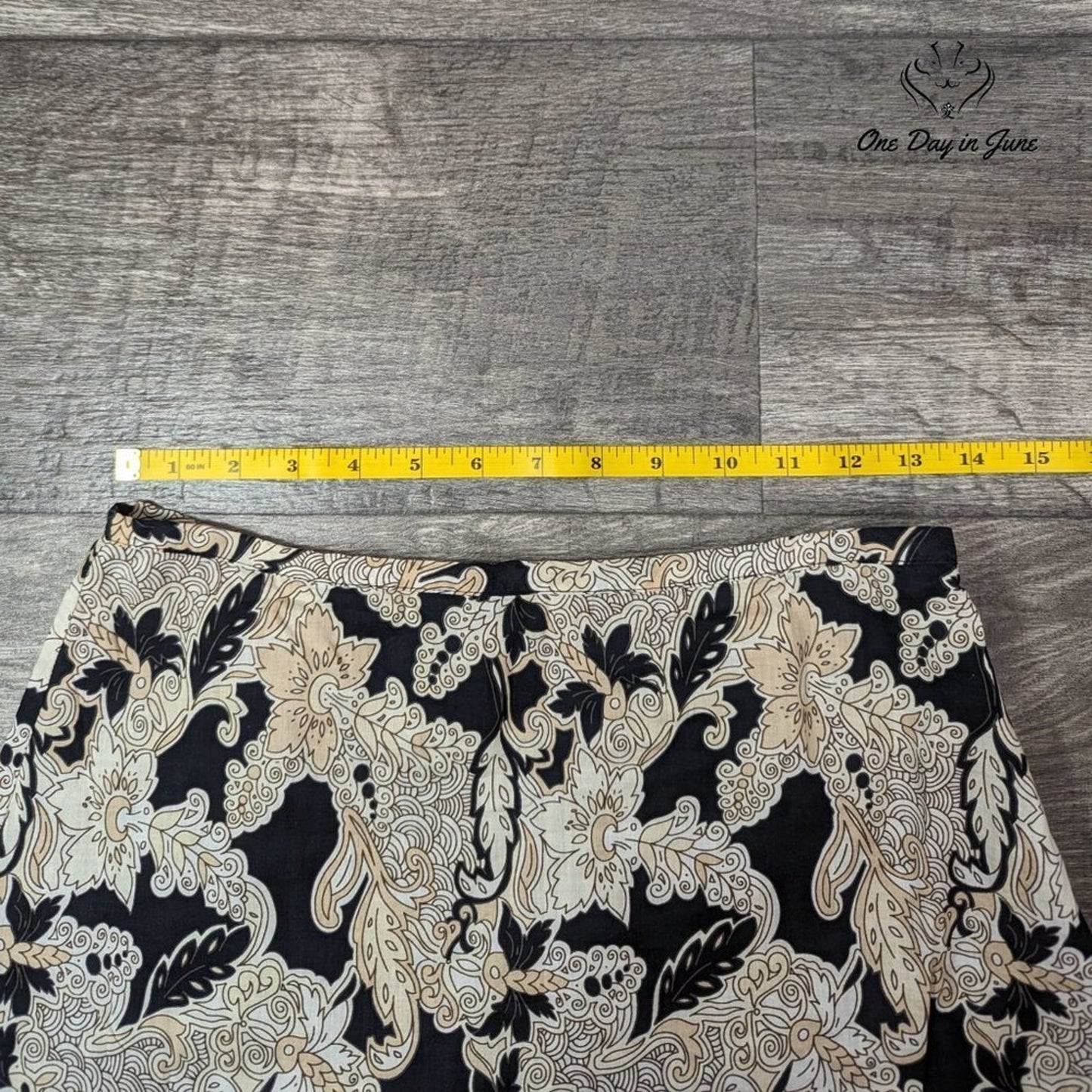 Apostrophe Lined A Line Skirt Size 2