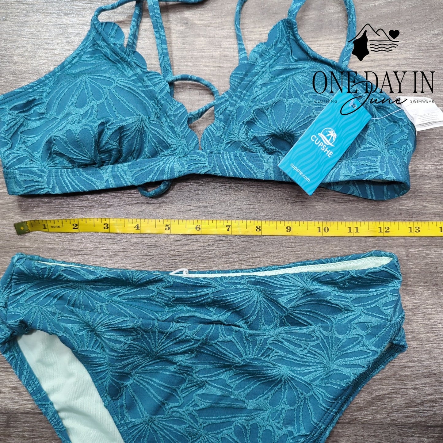 Cupshe Scallop Textured High Waist Bikini Swimsuit Size S