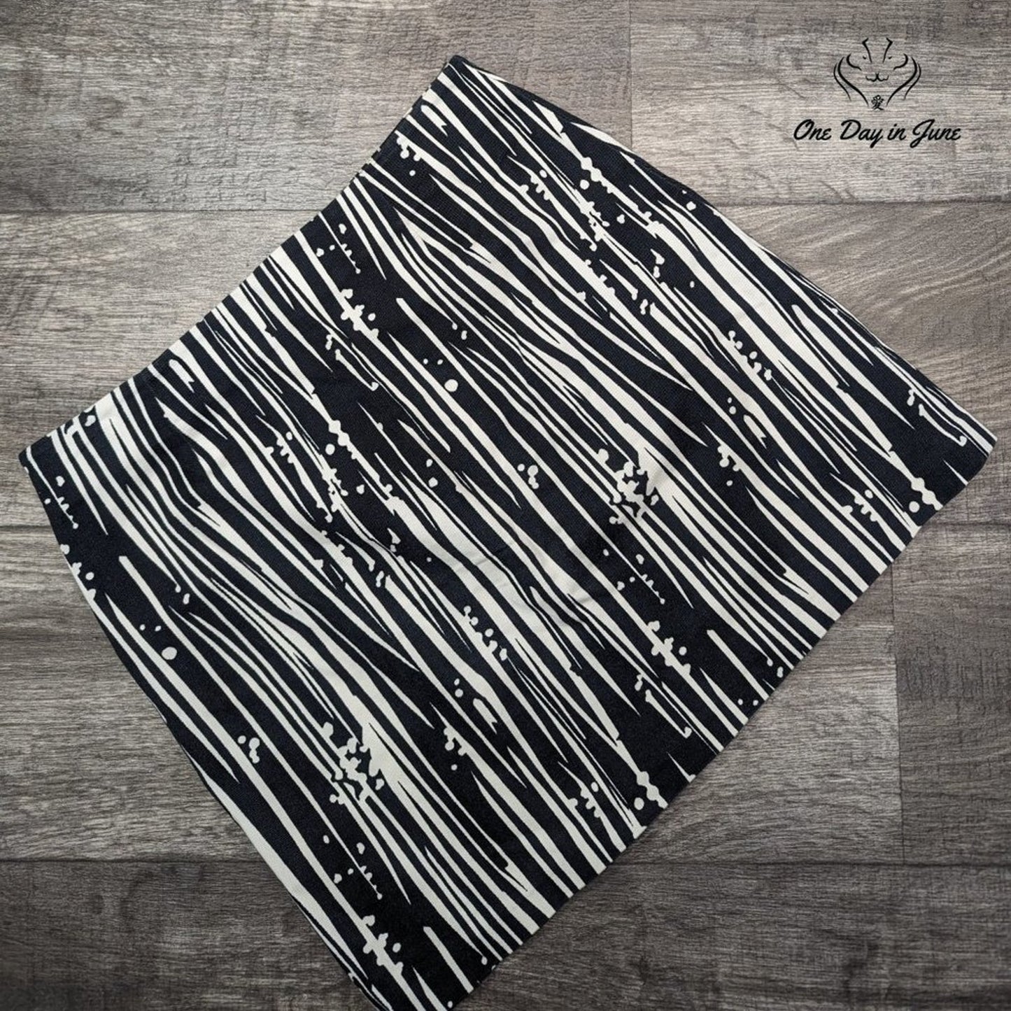 Kenneth Cole Mini Skirt Size 6