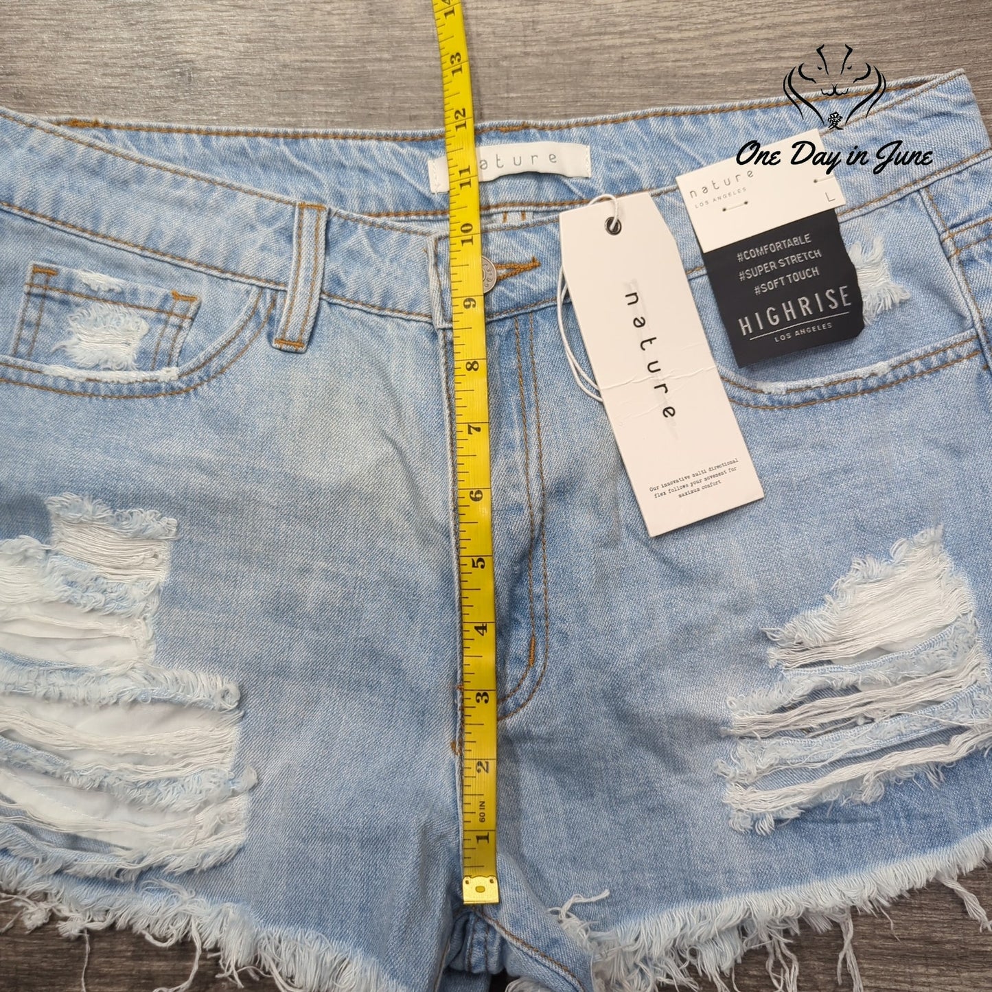 Nature High Rise Denim Shorts Size L