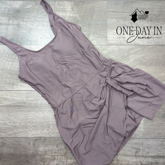 Aleumdr Skirted Swimdress One Piece Swimsuit Size M