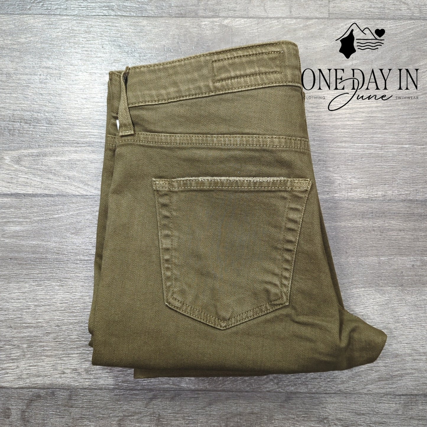 Adriano Goldschmied The Ex Boyfriend Slouchy Slim Jeans Size 27 (4)