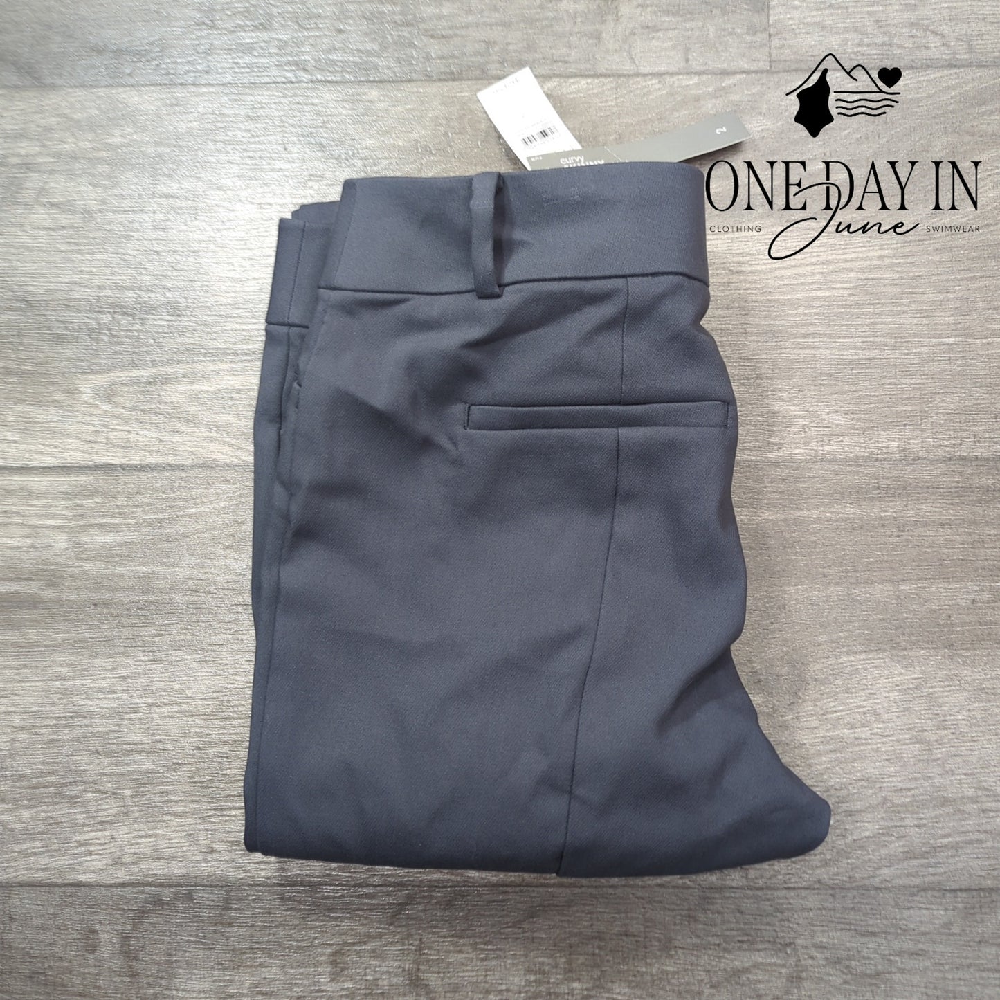 Loft Curvy Skinny Pants Size 2