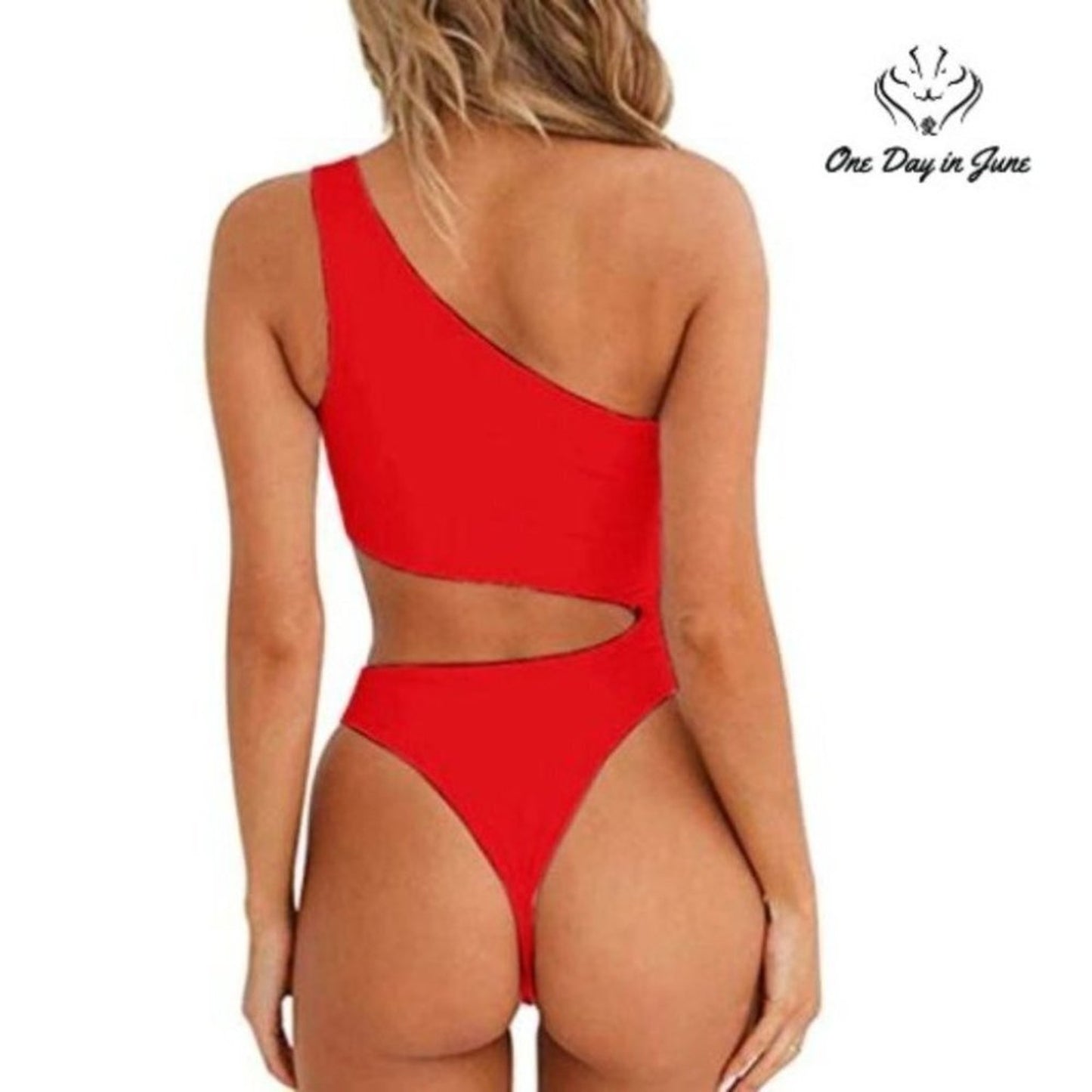 CHYRII Cutout One Shoulder One Piece Size M