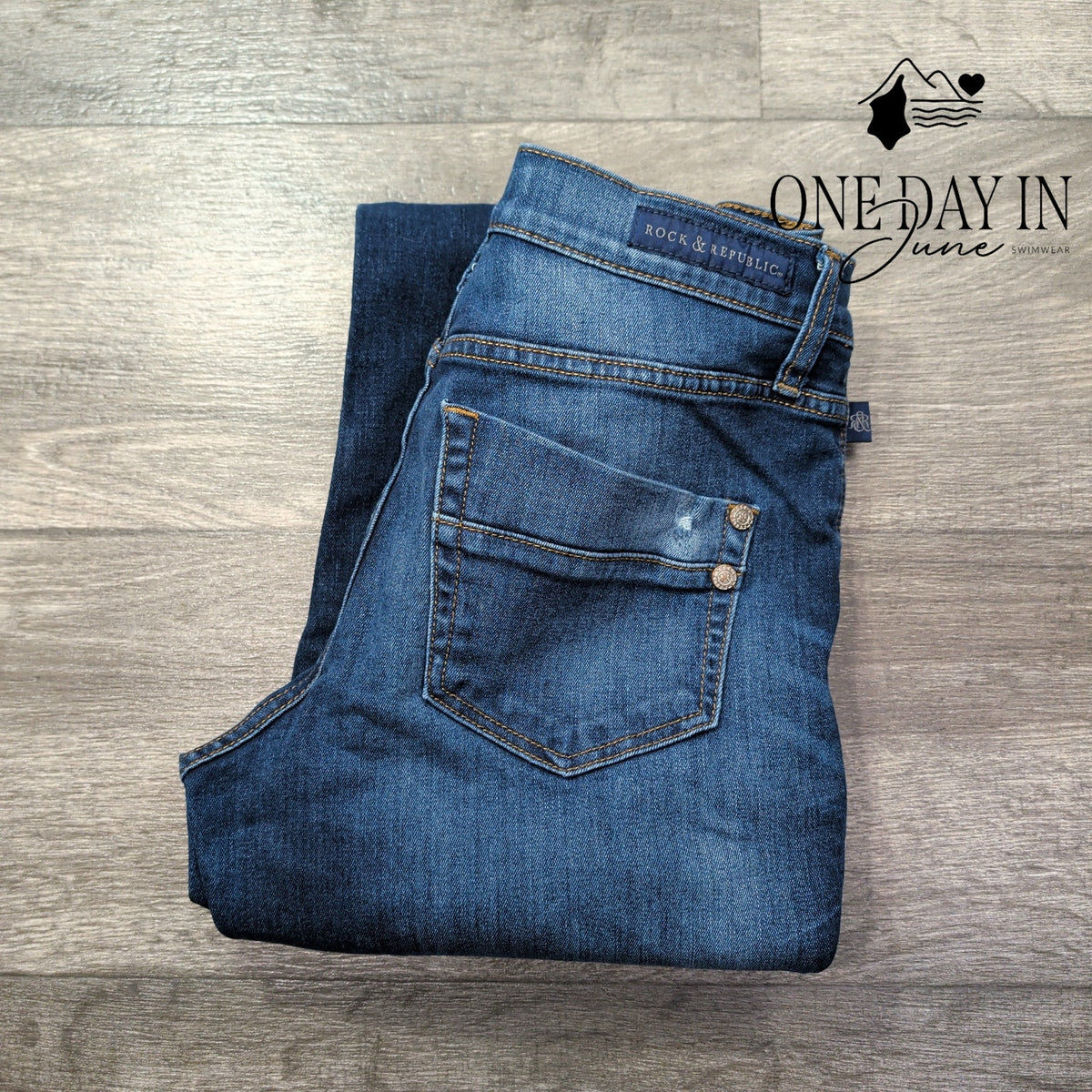 Rock & Republic Skinny Jeans Women's Blue Distressed Stretch Denim Size 10