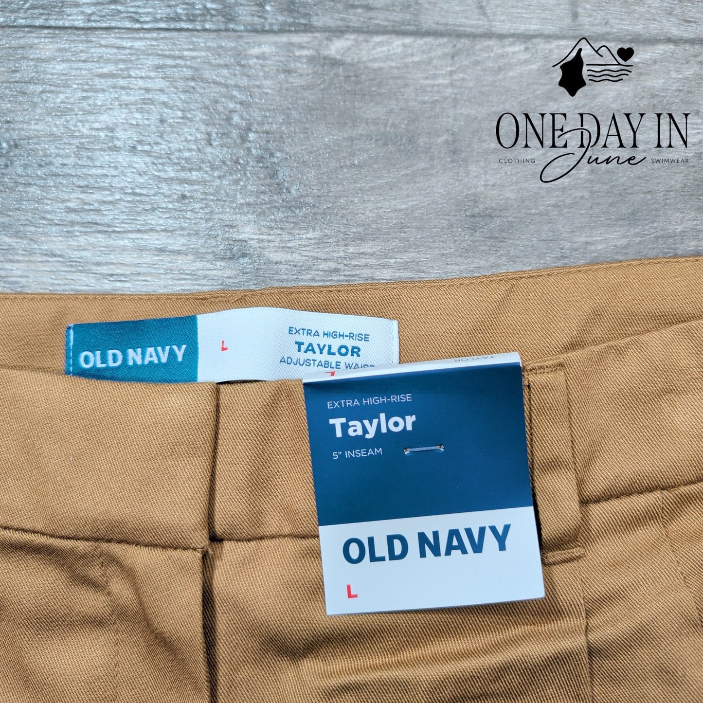 Old Navy Taylor Extra High Rise Adjustable Waist Shorts Size L