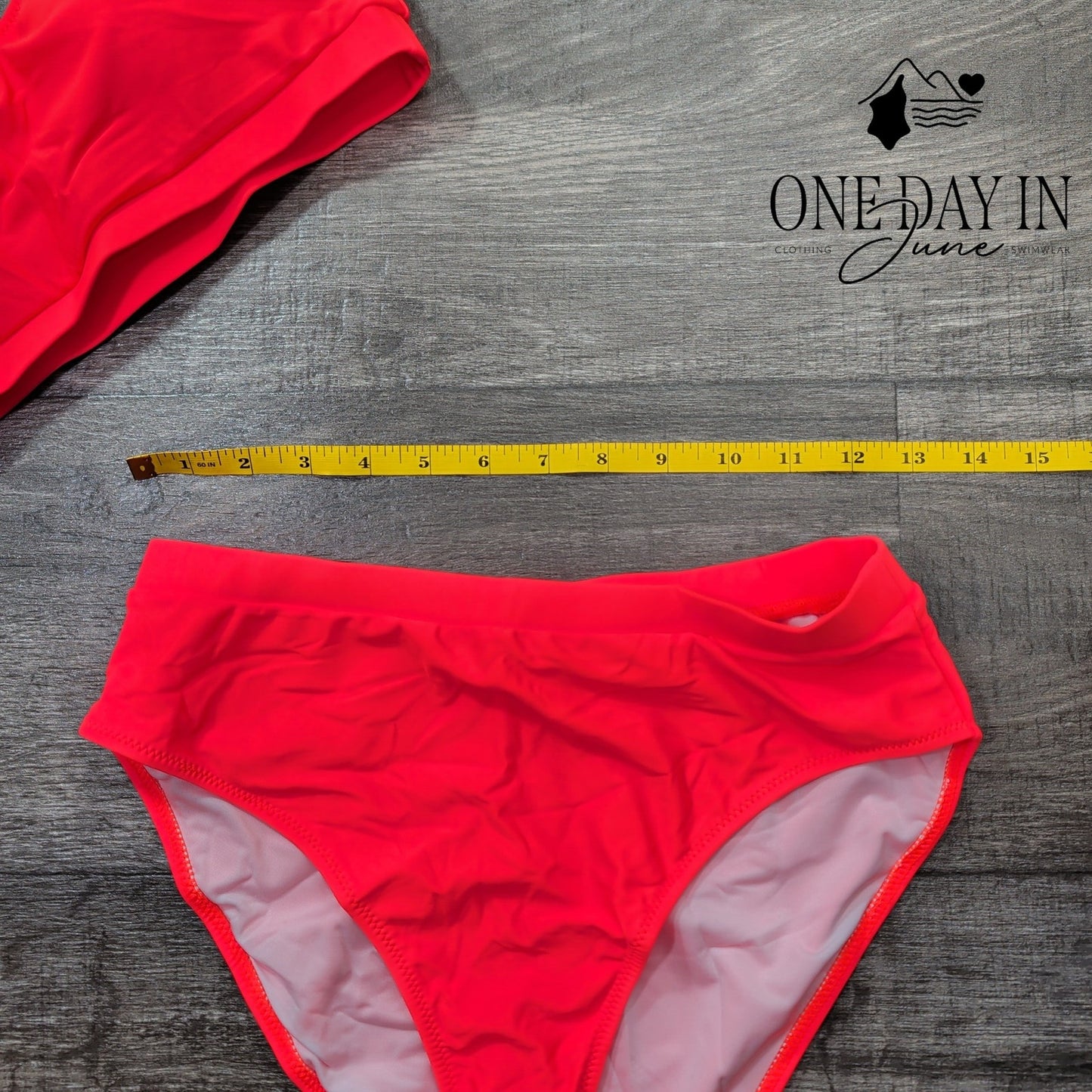 Pink Queen Crop Bikini Swimsuit Size M
