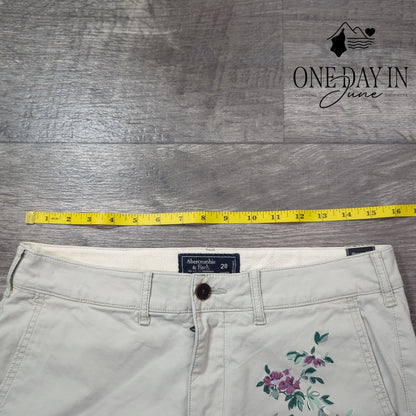 Abercrombie & Fitch 7" Inseam Embroidered Shorts Size 28 (6)
