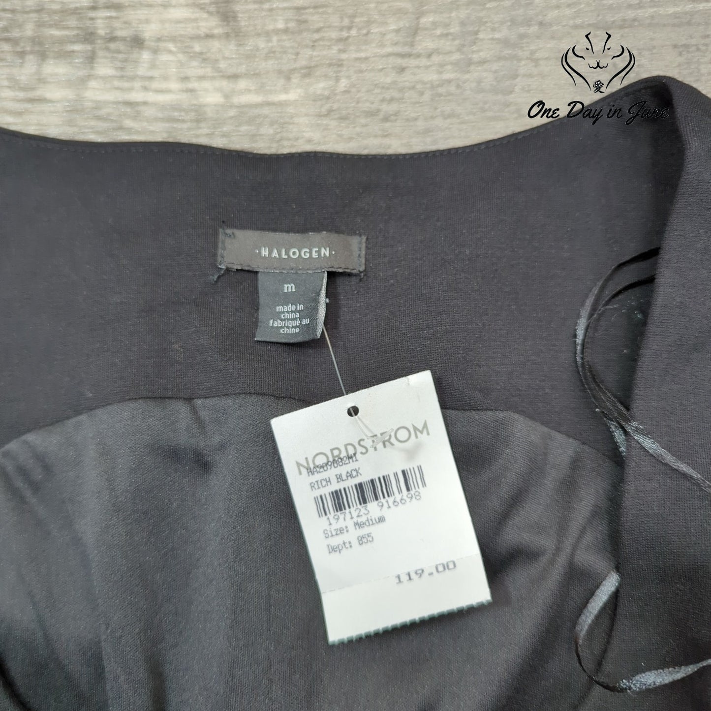 Halogen Sleeveless Jumpsuit Size M
