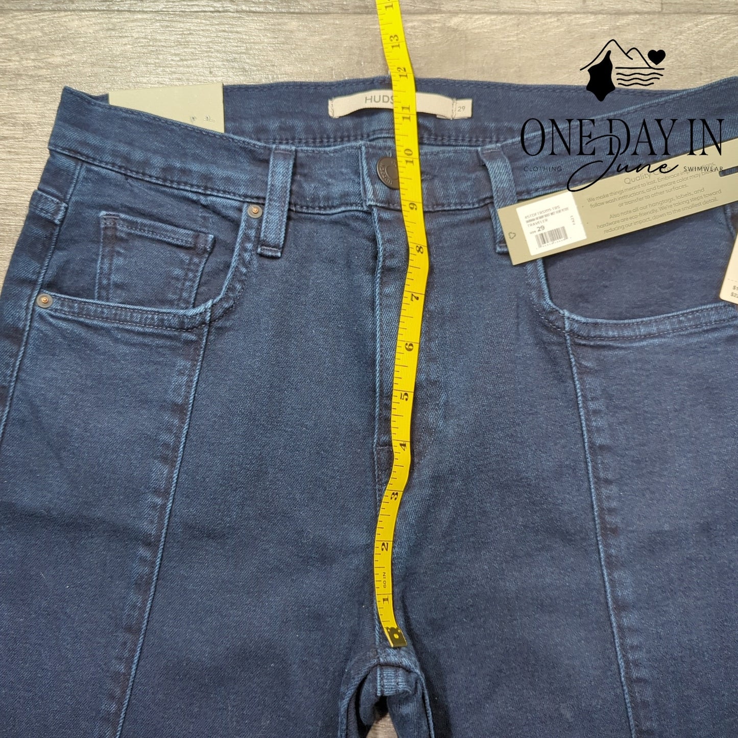 Hudson Barbara High Rise Baby Boot Jeans Size 8 (29)