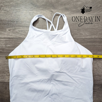 Adisputent Strappy Back Sports Bra Size M