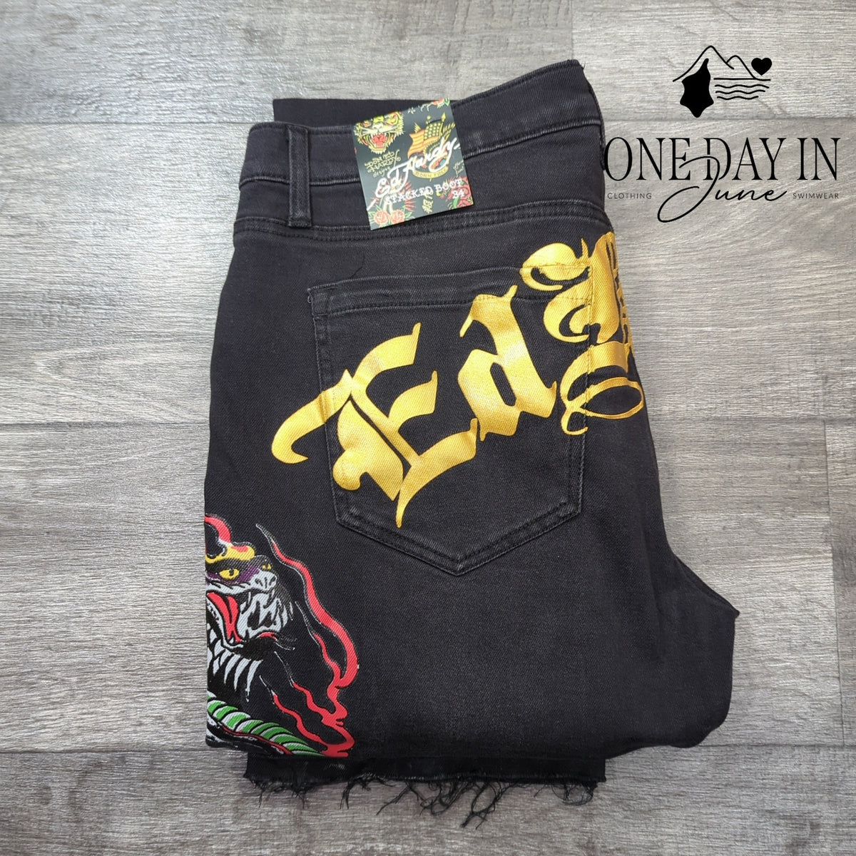 Ed Hardy Stacked Boot Jeans Black Dragon Tattoo Graphic NWT $150 Size 34 (18)