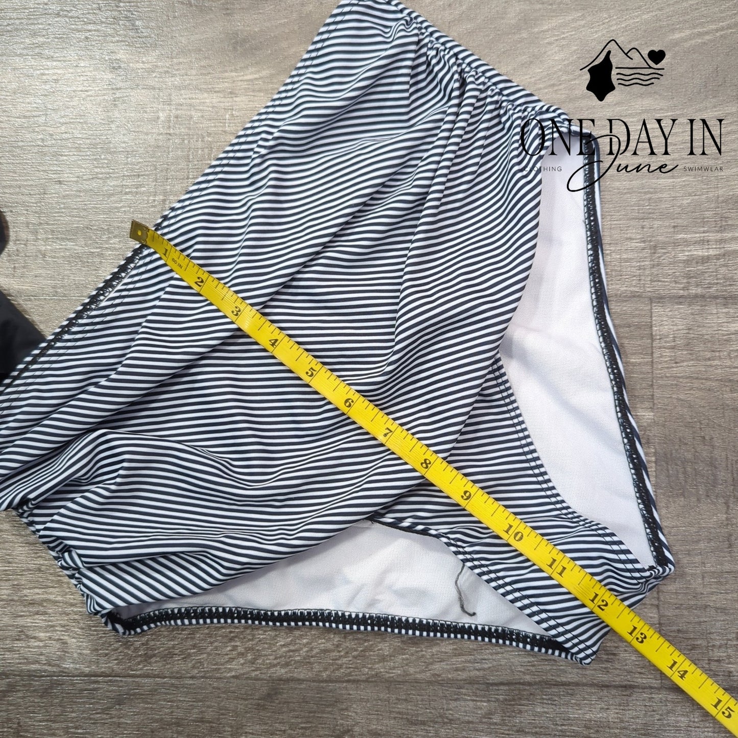 Adisputent High Waist Flounce Bikini Swimsuit Size M