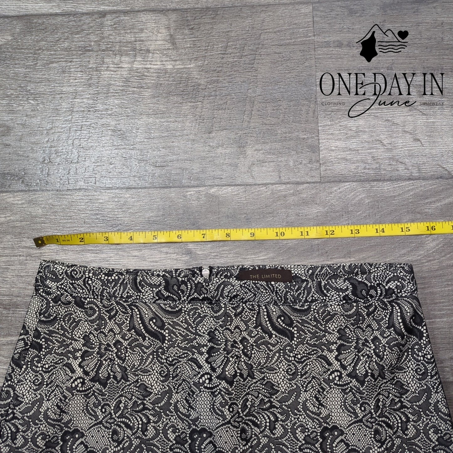 The Limited Pencil Skirt Size 6