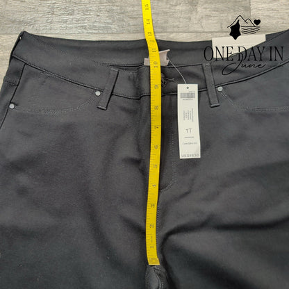 Chico's Ponte 5 Pocket Slim Pants Black NWT $89.50 Size Chico's 1T (8T)