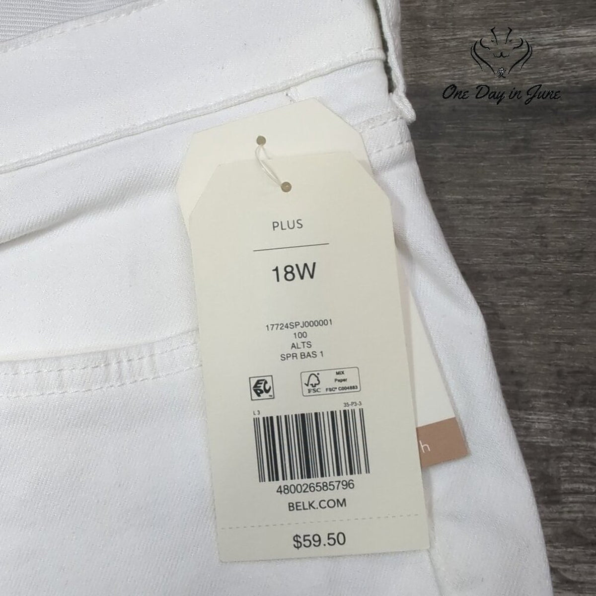 Wonderly Plus Size Mid Rise Skinny Crop Jeans White NWT $59.50 Size 18W