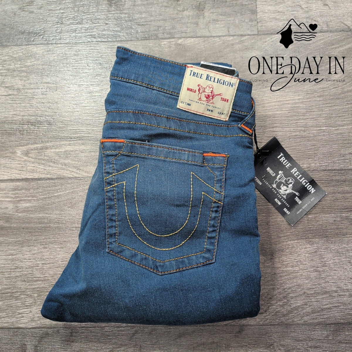 True Religion Jennie Curvy Mid Rise Skinny Jeans Dreamcatcher NWT Size 10 (30)