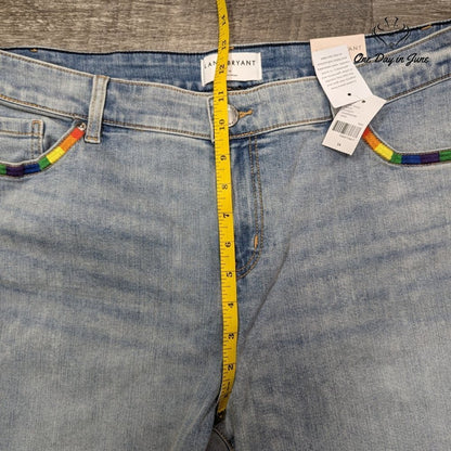 Lane Bryant Mid Rise Boyfriend Capri Jeans Size 14