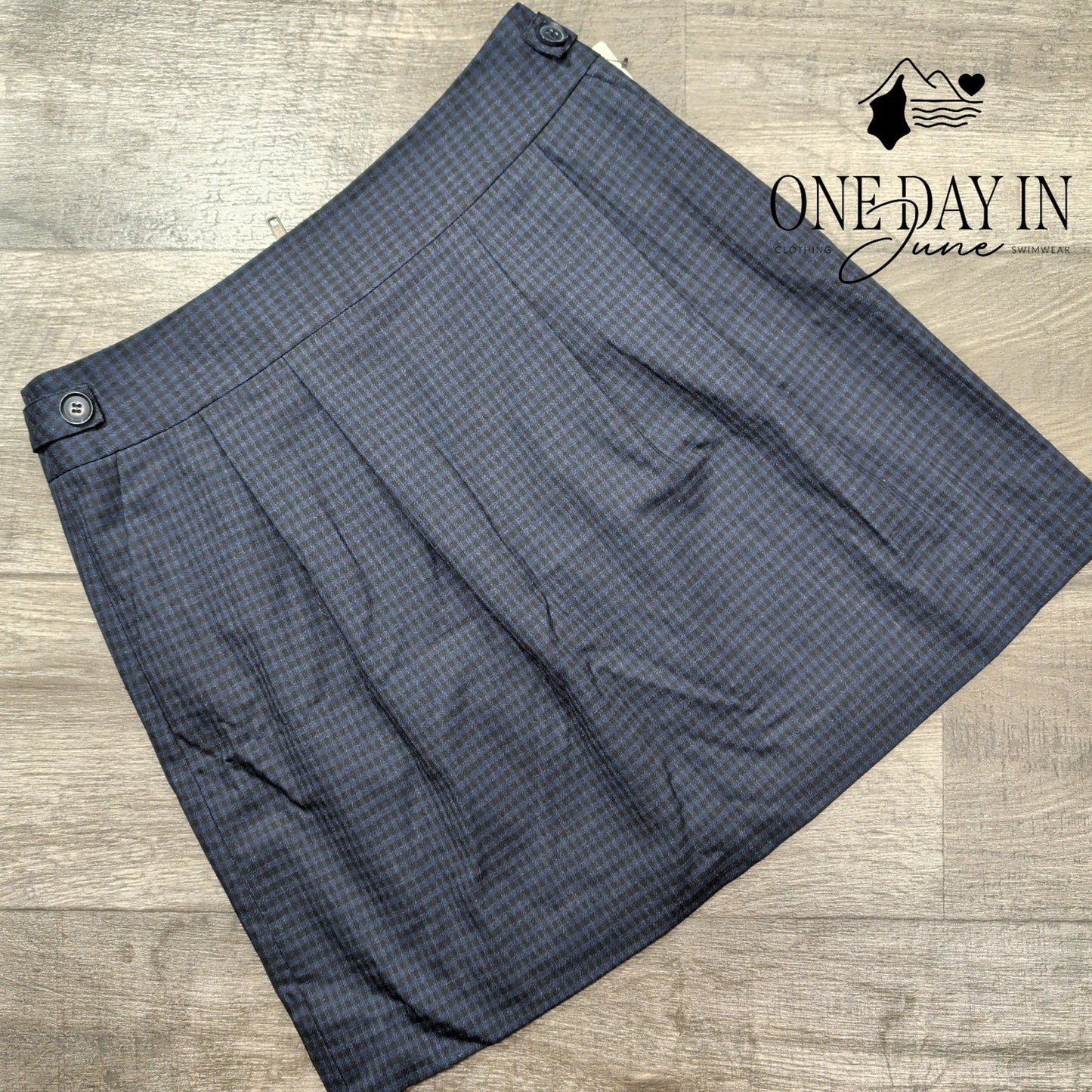 Halogen Mini Skirt Size 10