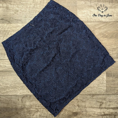 Banana Republic Crochet Layered Mini Skirt Size 2