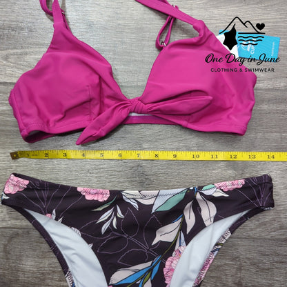 Cupshe Tie Knot Bikini Swimsuit Size S