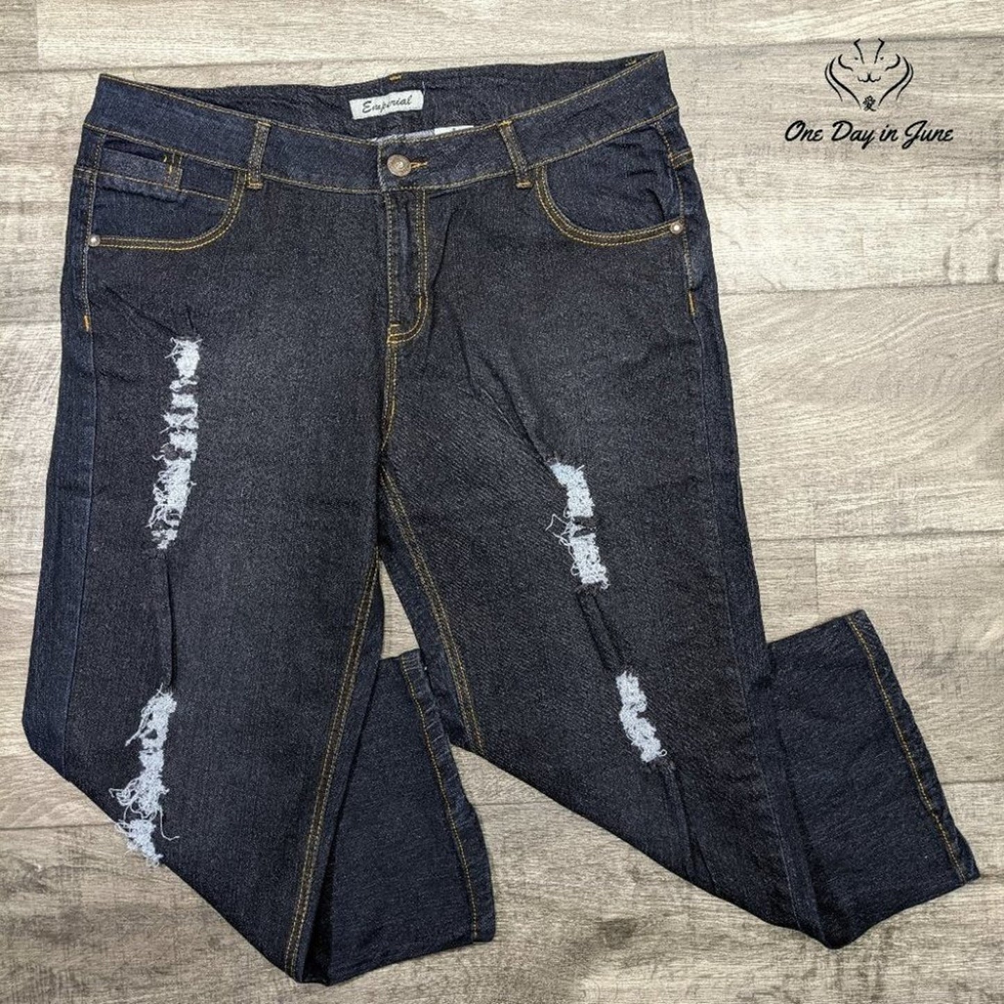 Imperial Distressed Cropped Jeans Size 20