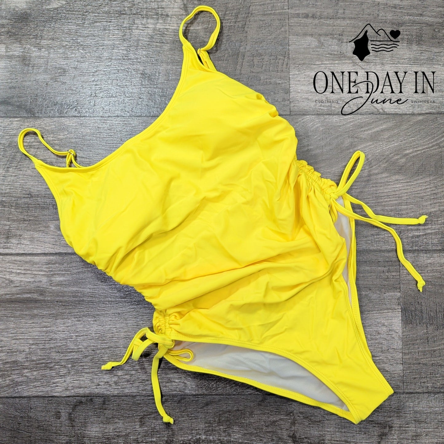 Viottiset Ruched Drawstring One Piece Swimsuit Size L