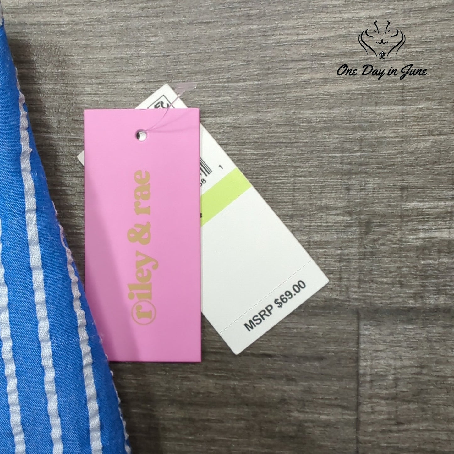 Riley & Rae Striped Mini Skirt Size 4