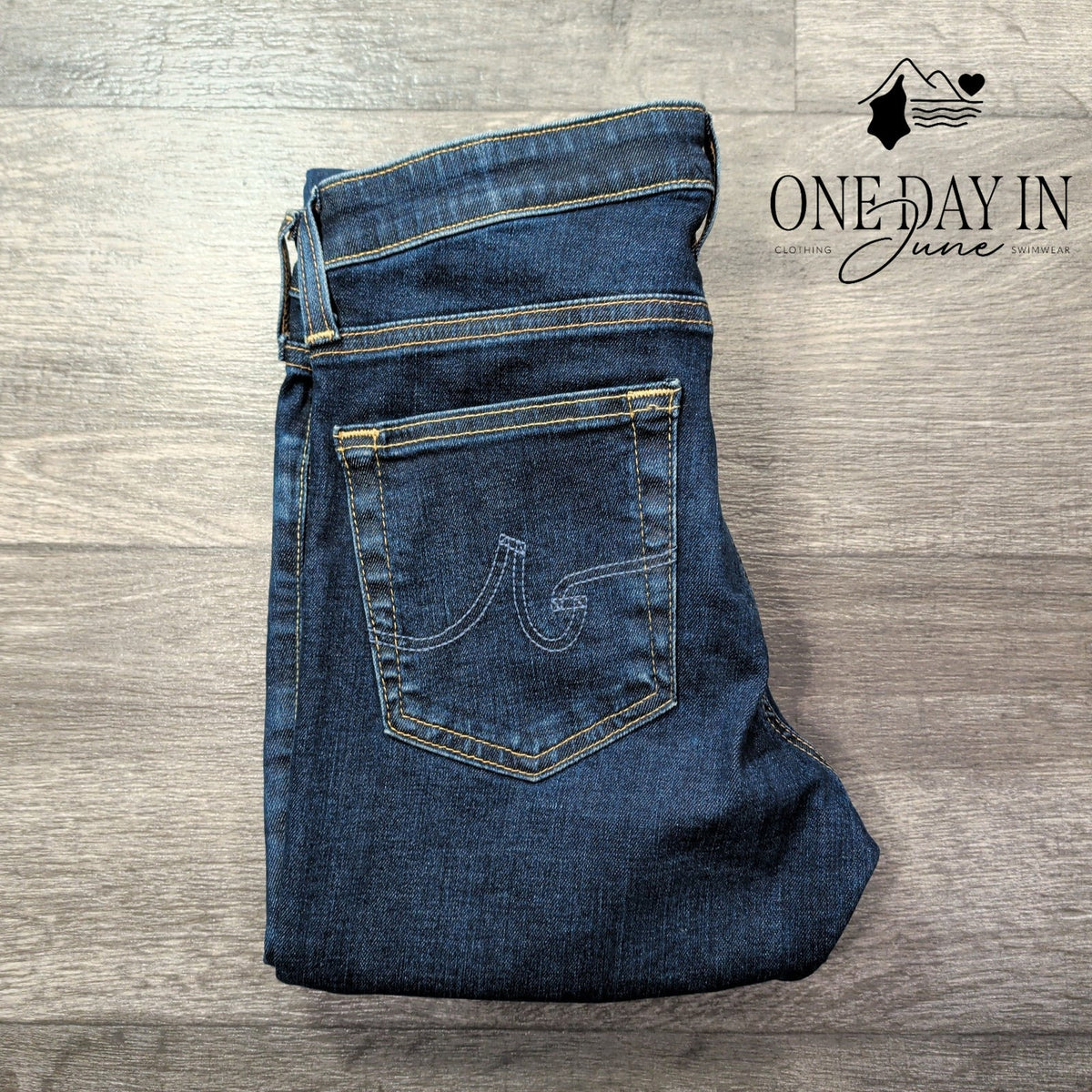 AG Adriano Goldschmied The Prima Cigarette Leg Jeans Blue NWT Size 4 (27)