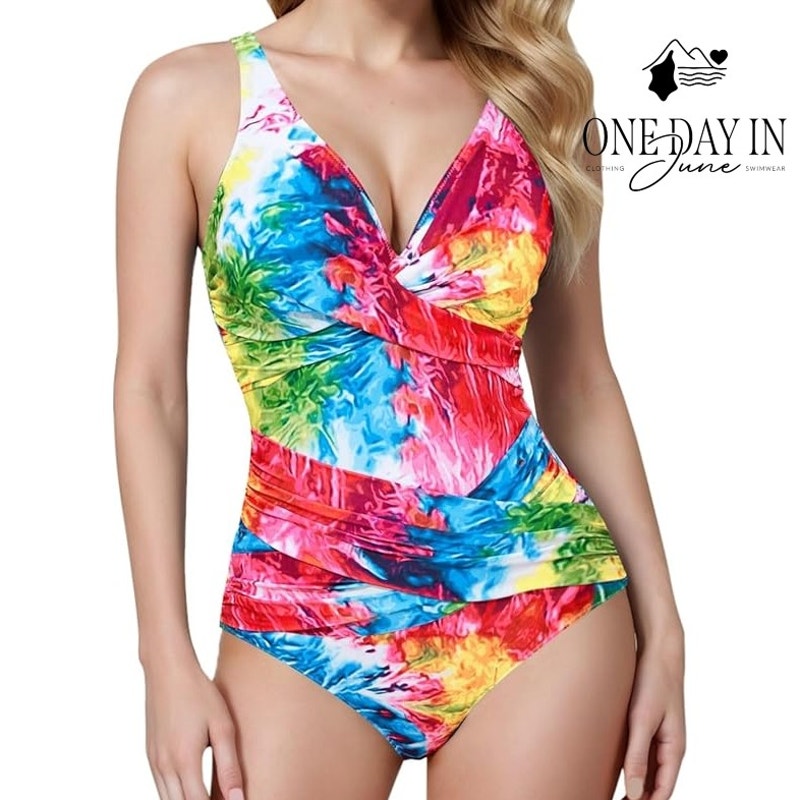 Smismivo Twist Front One Piece Swimsuit Size XL