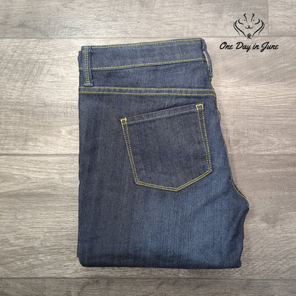 Territory Ahead Jeans =Women's Straight Leg Dark Wash Denim Size 4