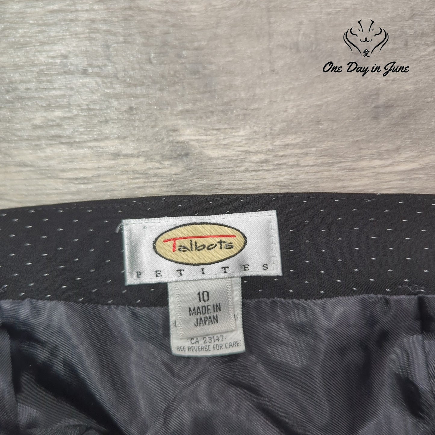 Talbots Knee Length Polka Dot Skirt Size 10