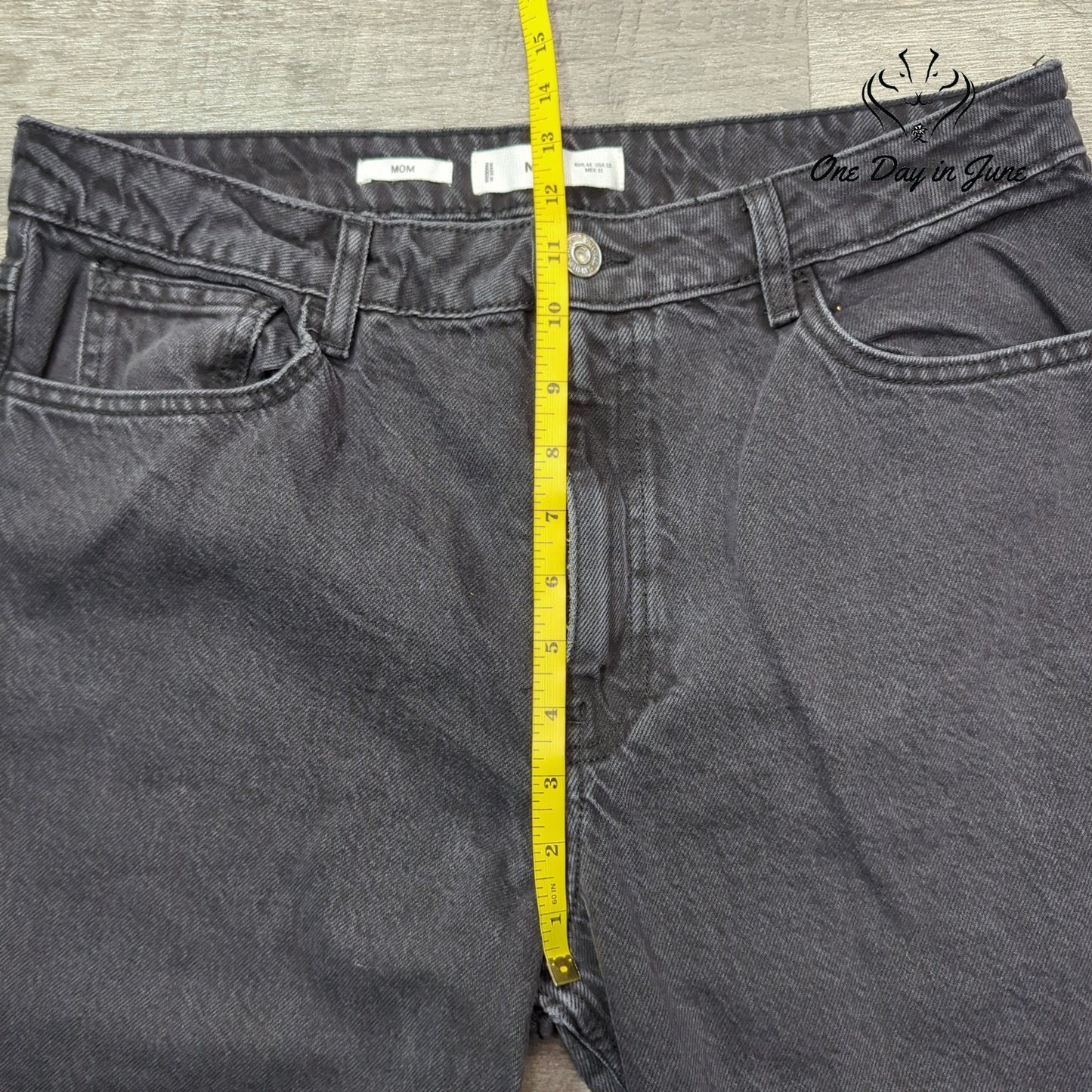 MNG Mom Jeans Size 12