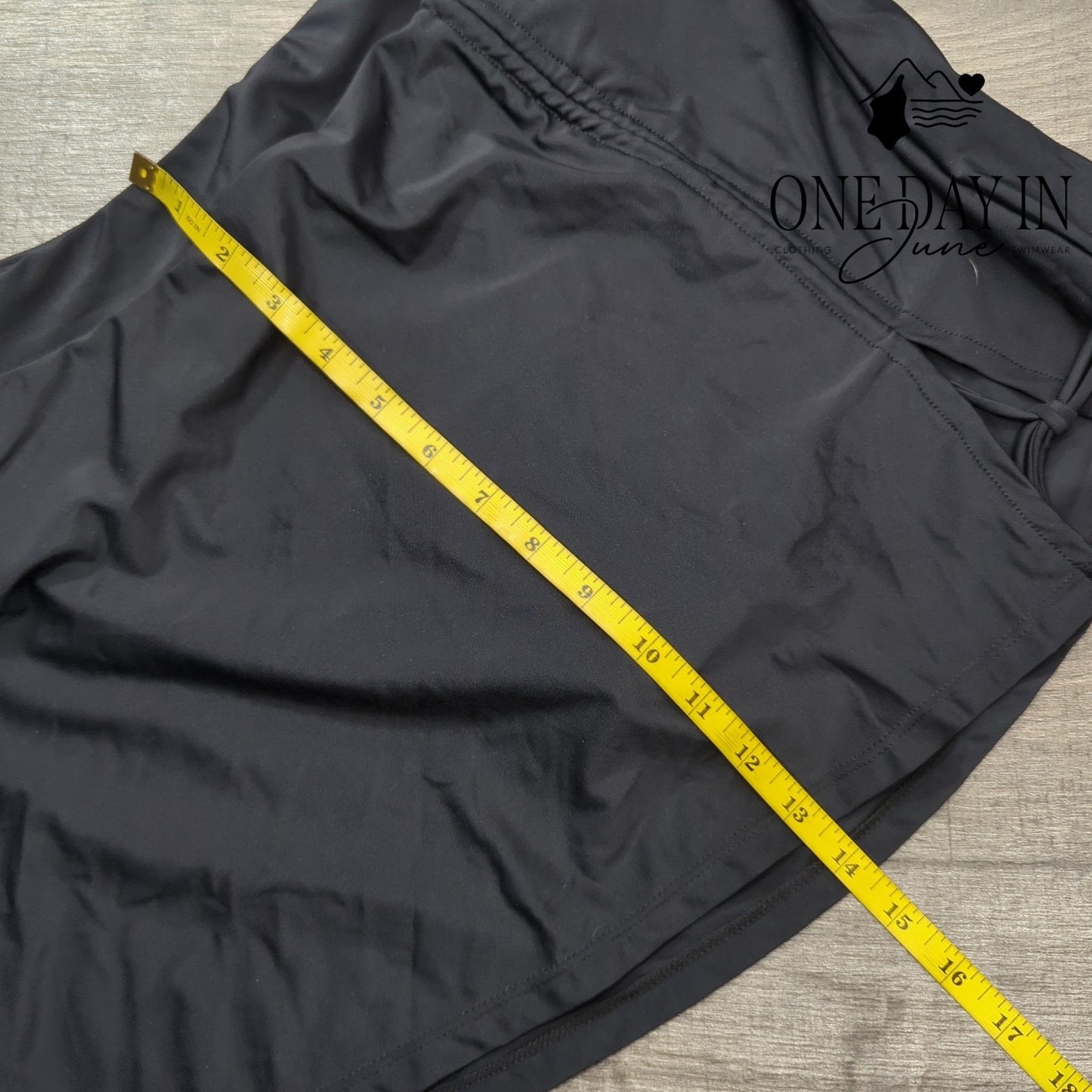 Yonique Skirted Tankini Swimsuit Size L