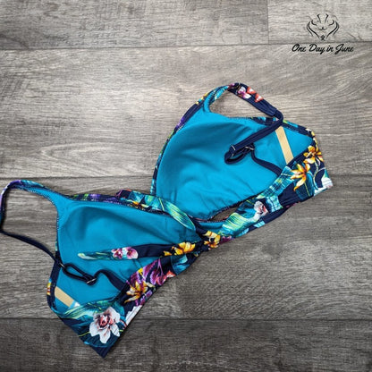 Coastal Blue Cross Front Padded Tie Back Bikini Top Size XL