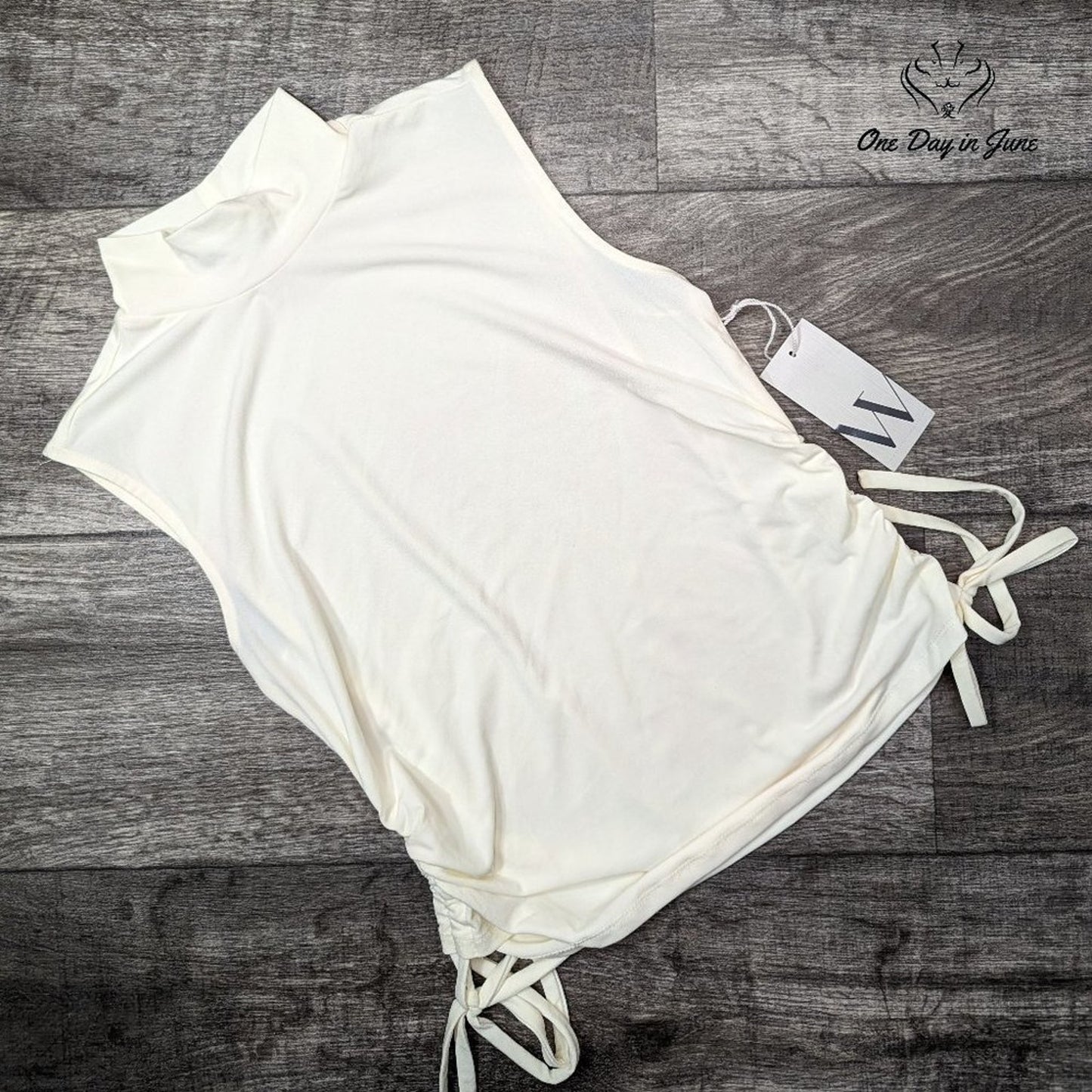 Worthington High Neck Sleeveless Ruched Side Top Size XS