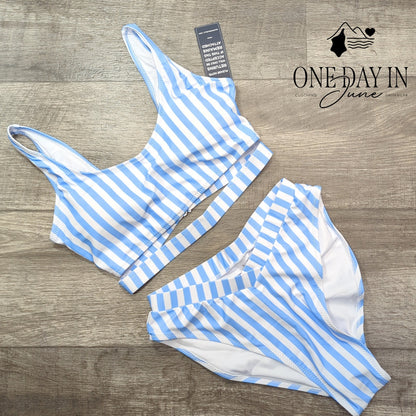 Blooming Jelly Striped Crop Cinched Bottom Bikini Swimsuit Size S