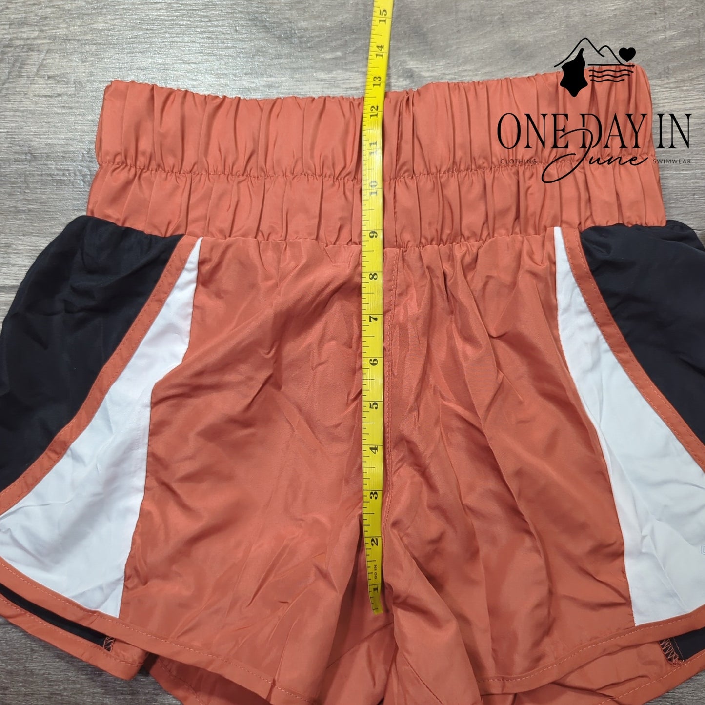 Leg3nd Boxing Stylie Shorts Size M