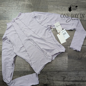Good American Lettuce Edge Mock Neck Crop Top Lilac Mist NWT Size 1